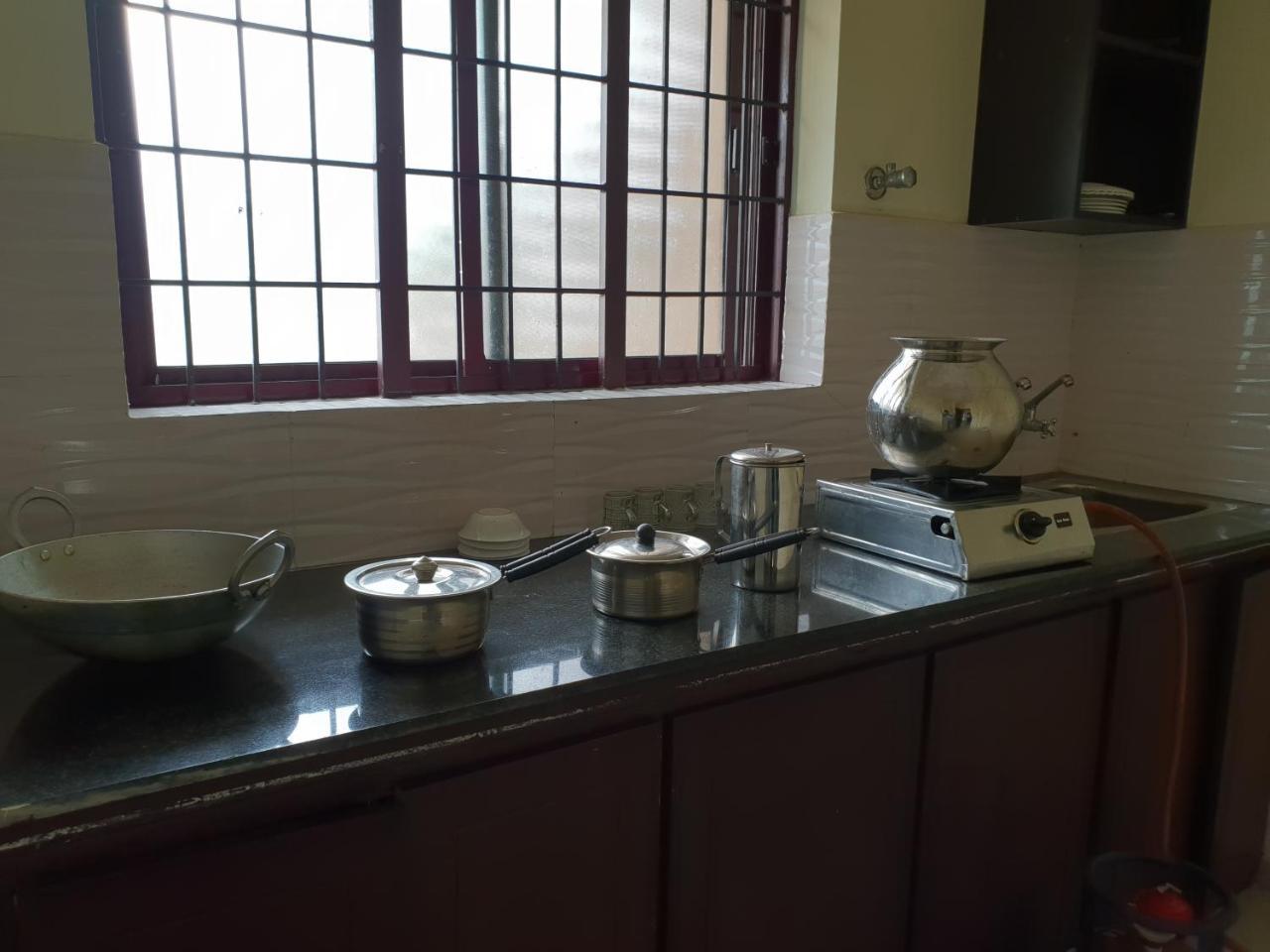 Sp Plaza Service Apartment Thiruvananthapuram Eksteriør bilde